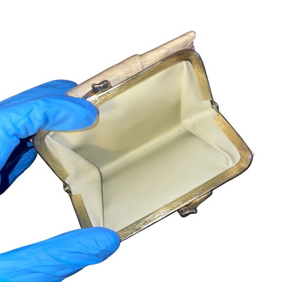 True Vintage Ostrich Grain & Cowhide Wallet - Picture 5 of 13